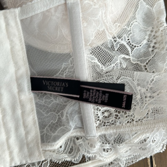 NWOT Victoria’s Secret very sexy push up bustier corset bra 34A - Picture 5 of 5